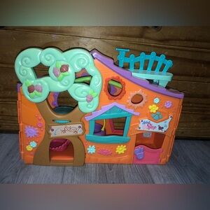 Littlest pet shop clubhouse